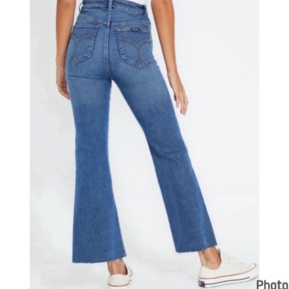 ROLLA'S Eastcoast Crop Flare Jeans - Tracey Blue Size Size 29 - Picture 2 of 15